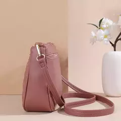 Bolso cruzado de cuero PU con cremallera para mujer, bandolera pequeña de gran capacidad con hilo de bordar, a la moda, novedad - comprar en línea