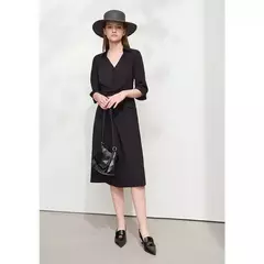 AMII vestido minimalista mujer 2025 primavera nuevo elegante Oficina señora solapa cuello pico ajustado no elástico plisado hasta la rodilla vestido acampanado 12521027