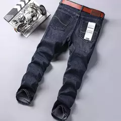 Image of Pantalones vaqueros clásicos de moda de negocios para hombre, pantalones vaqueros informales rectos elásticos azules y negros para trabajo, ropa de marca para hombre