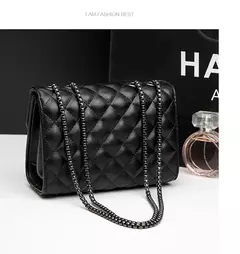Lingge-Bolso de hombro cuadrado para mujer, bolso de cadena con detalle acolchado, bandolera completa, cartera abatible - Eleganzie