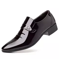 Nuevos zapatos de cuero para hombre, zapatos informales de negocios, zapatos de trabajo de oficina, mocasines Oxford con punta estrecha para fiesta y boda en internet