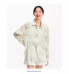 Imagen de Semir camisa de manga larga para mujer de longitud media de gran tamaño ajuste relajado 2025 nueva camisa de verano con estampado completo de tinta para estilo moderno y artístico