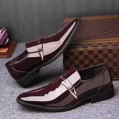 Zapatos de cuero lacado para hombre, calzado de negocios, edición coreana, conjunto puntiagudo británico