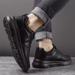 Zapatos de cuero de negocios para hombre, mocasines suaves, zapatos casuales cómodos para hombre, zapatillas de deporte blancas y negras sólidas de otoño para hombre - online store