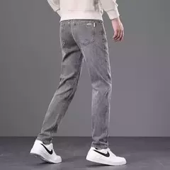 Pantalones vaqueros ajustados de talla grande 28-40 para hombre, pantalones suaves avanzados clásicos informales a la moda, pantalones elásticos que combinan con todo de marca para hombre on internet