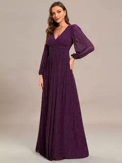Imagen de Vestido de noche elegante Maxi largo con cuello en V y mangas largas Cintura alta 2025 Ever Pretty of Sparkle Vestido de dama de honor morado brillante