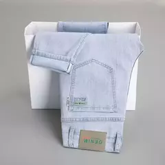 Image of Pantalones vaqueros ajustados de talla grande 28-40 para hombre, pantalones suaves avanzados clásicos informales a la moda, pantalones elásticos que combinan con todo de marca para hombre