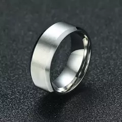 Vnox Anillo de bodas clásico para hombres y mujeres, joyería de acero inoxidable para dedo, anillo liso clásico de 6 mm y 8 mm - comprar en línea