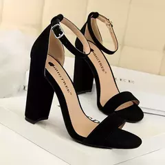 Tacones Nupcial - Plataforma Gruesa y Diseño Elegante