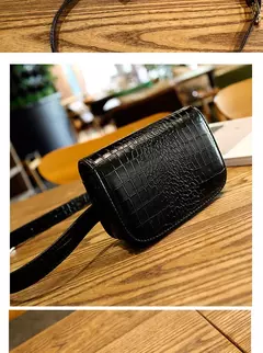 Riñonera de moda para mujer, Bolso pequeño de cuero PU con patrón de cocodrilo multifuncional, bolso cruzado diagonal deportivo informal
