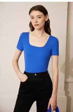 AMII-camisetas minimalistas para mujer, camisetas con cuello en U, cómodas, elásticas, ajustadas, versátiles, de manga corta, para verano 2024 12342288