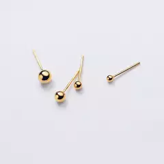Pendientes de Tuerca de Plata 925 Chapados en Oro 18K – Minimalismo y Elegancia Atemporal