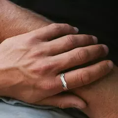 Vnox 2025 Nuevo anillo Mobius para hombres y niños, banda para el dedo de acero inoxidable trenzado oxidado, regalo de aniversario de amor sin fin retro para él - comprar en línea