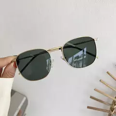 Gafas de Sol Unisex Retro de Metal – Protección UV400 con Estilo Cuadrad - Eleganzie