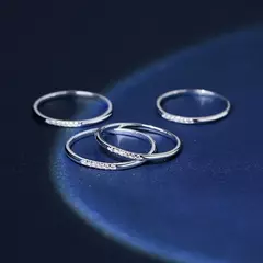 Imagen de Anillo Ajustable de Plata 925 con Circón – Minimalismo Geométrico y Elegancia