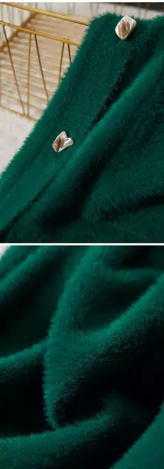 Imagen de AMII-suéter minimalista para mujer, cárdigan con cuello en V, diseño de botones artísticos, ropa de punto larga holgada, Tops 2022, invierno, 12241079