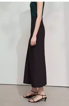 AMII falda minimalista sirena para mujer 2025 primavera nueva elegante Oficina señora sólido longitud media faldas elásticas delgadas 12521065
