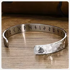 Imagen de Vnox Pulseras vikingas nórdicas para hombres y mujeres, brazalete de acero inoxidable martillado hecho a mano, joyería de regalo Rock Punk
