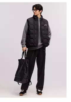Image of Semir abajo chaleco hombres 2024 nuevo invierno cuello alto impreso ropa de abrigo texturizada apilamiento ropa interior moda versátil.
