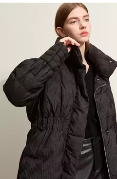 Imagen de AMII-abrigo acolchado minimalista de plumón de pato para mujer, ropa de abrigo cálida con solapa y cuello levantado ligero, chaquetas nuevas de invierno 2025 12344052