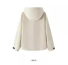 Imagen de Semir prendas de vestir exteriores para mujer a prueba de viento de tres pruebas primavera 2025 nueva chaqueta con capucha de manga raglán a la moda