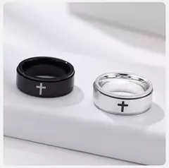 Anillo Giratorio de Acero Inoxidable con Cruz – Estilo Religioso para Hombres