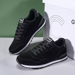 Nuevas de cuero, zapatos para correr para hombre, zapatillas Unisex cálidas de invierno, zapatos ligeros para caminar para mujer, zapatos deportivos de plantilla suave con cordones 37-47