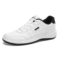 Zapatos de cuero Pu para hombre, zapatillas de deporte informales transpirables de tendencia, calzado antideslizante, zapatos vulcanizados, Tenis Masculino en internet