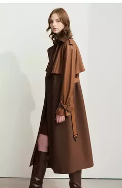AMII gabardina minimalista para mujer 2024 Otoño Invierno nueva sarga empalmada de cuero PU prendas de vestir exteriores largas para ir al trabajo 12444001 on internet