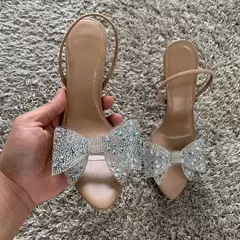 2025 mujeres verano arco Rhinestone Slingback bombas moda señora transparente tacones altos sandalias elegantes tacones puntiagudos - buy online