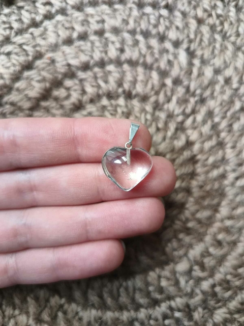 Dije corazón mini cuarzo cristal