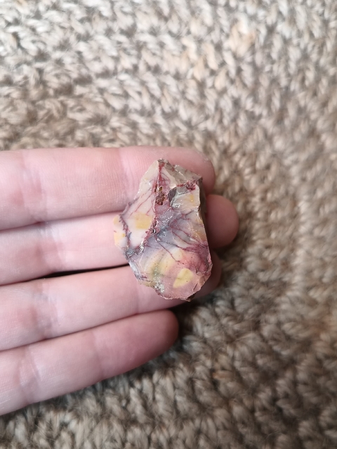 Jaspe mokaite en bruto por unidad 3a5cm