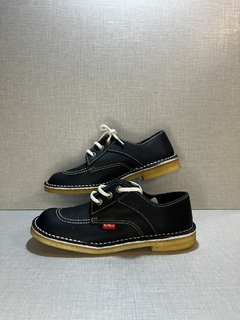 Zapato colegial Kickers Kazar - comprar online