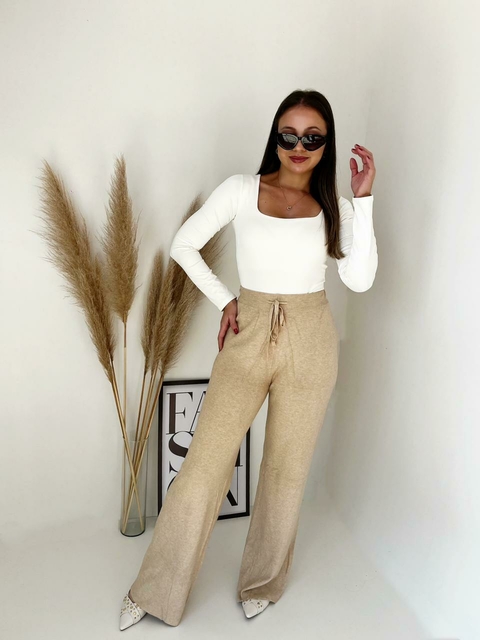 Calça Pantalona Modal – Versátil, Confortável e Atemporal - comprar online