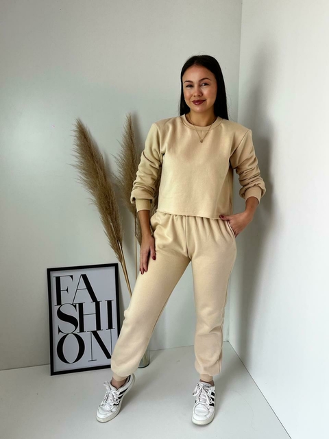 Conjunto de Moletom com Cropped e Calça – Conforto & Estilo - comprar online