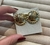 Brinco Botão Trabalhado (banho ouro18K 750) - Resiliènce Joias