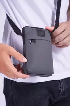 Porta celular Stefanos en internet