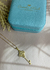 Colar de chave cravejada no banho Ouro