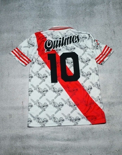 Camiseta River Tricampeon - comprar online