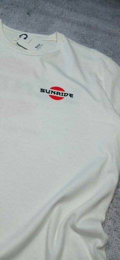 Remera Sunride en internet