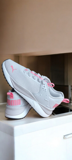 Tenis PUMA PC Runner púrpura