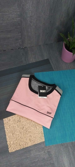 Playera de caballero DKNY - tienda en línea