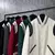 Uniforme de beisebol em couro genuíno, mesmo estilo para homens e mulheres na internet