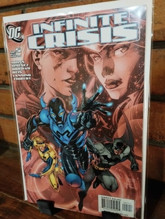 Infinite Crisis #5 Portada A de Jim Lee