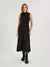 Vestido Midi Em Tricô Com Gola Alta E Nervuras - JAB - comprar online