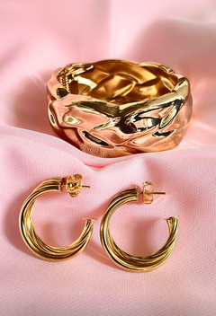 Bracelete trabalhado estiloso banhado a ouro 18k/ semijoias na internet
