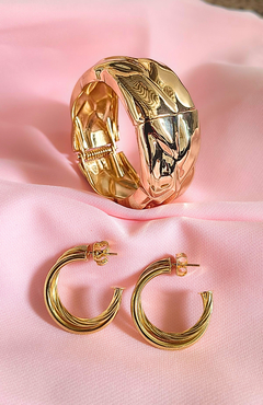 Bracelete trabalhado estiloso banhado a ouro 18k/ semijoias - Lumarc Semijoias