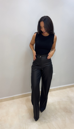 Calça Wide Leg Couro Eco - comprar online