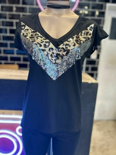 REMERA BORDADA PRINT en internet