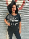 REMERA BORDADA LOVE LOVE - comprar online